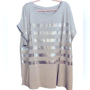 Avenue grey top with sequins. 22/24